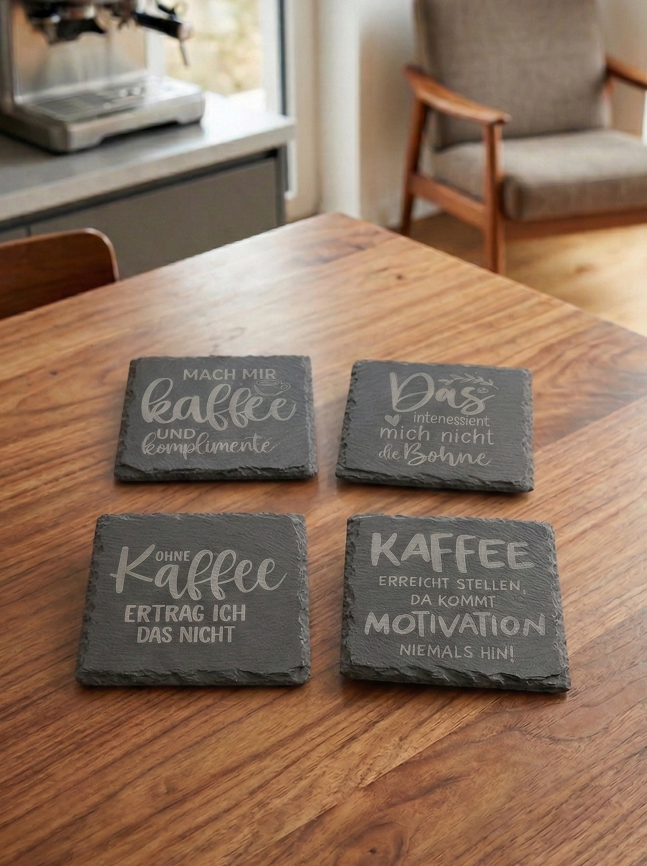 Schiefer-Untersetzer mit Kaffee-Sprüchen 4er Set